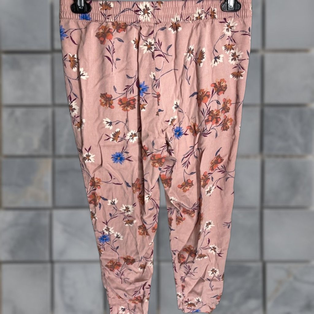 Jessica Simpson Jessica Simpson Lounge Pants Women Size S Pink Floral Comfy Lightweight Garden Size 28" / US 6 / IT 42 - 1 Thumbnail
