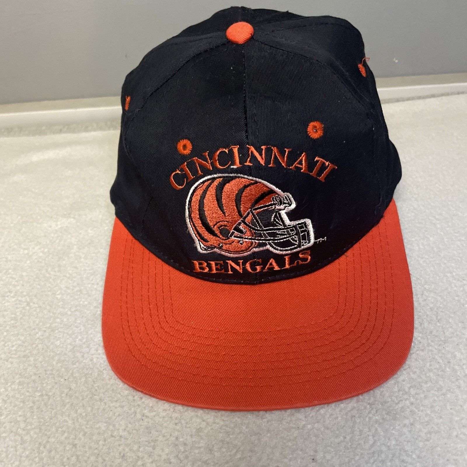 Other Vintage Cincinnati Bengals Hat AJD Snapback 90s NFL Logo Size ONE SIZE - 2 Thumbnail