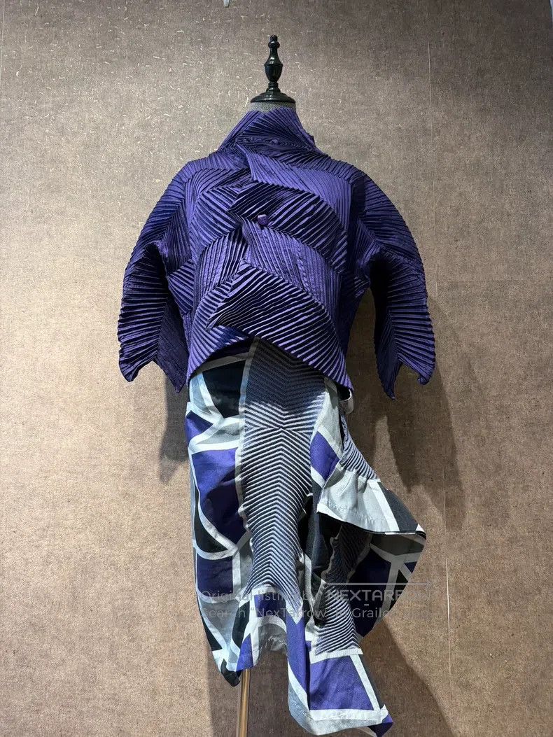 Issey Miyake Issey Miyake Jacket Midi Skirt Size M / US 6-8 / IT 42-44 - 1 Thumbnail