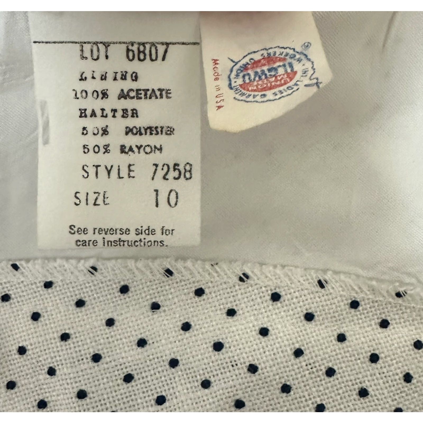 Vintage VINTAGE Halter Top - Black & White Polka Dot Crop Retro Pinup Union Made in USA Size M / US 6-8 / IT 42-44 - 5 Thumbnail