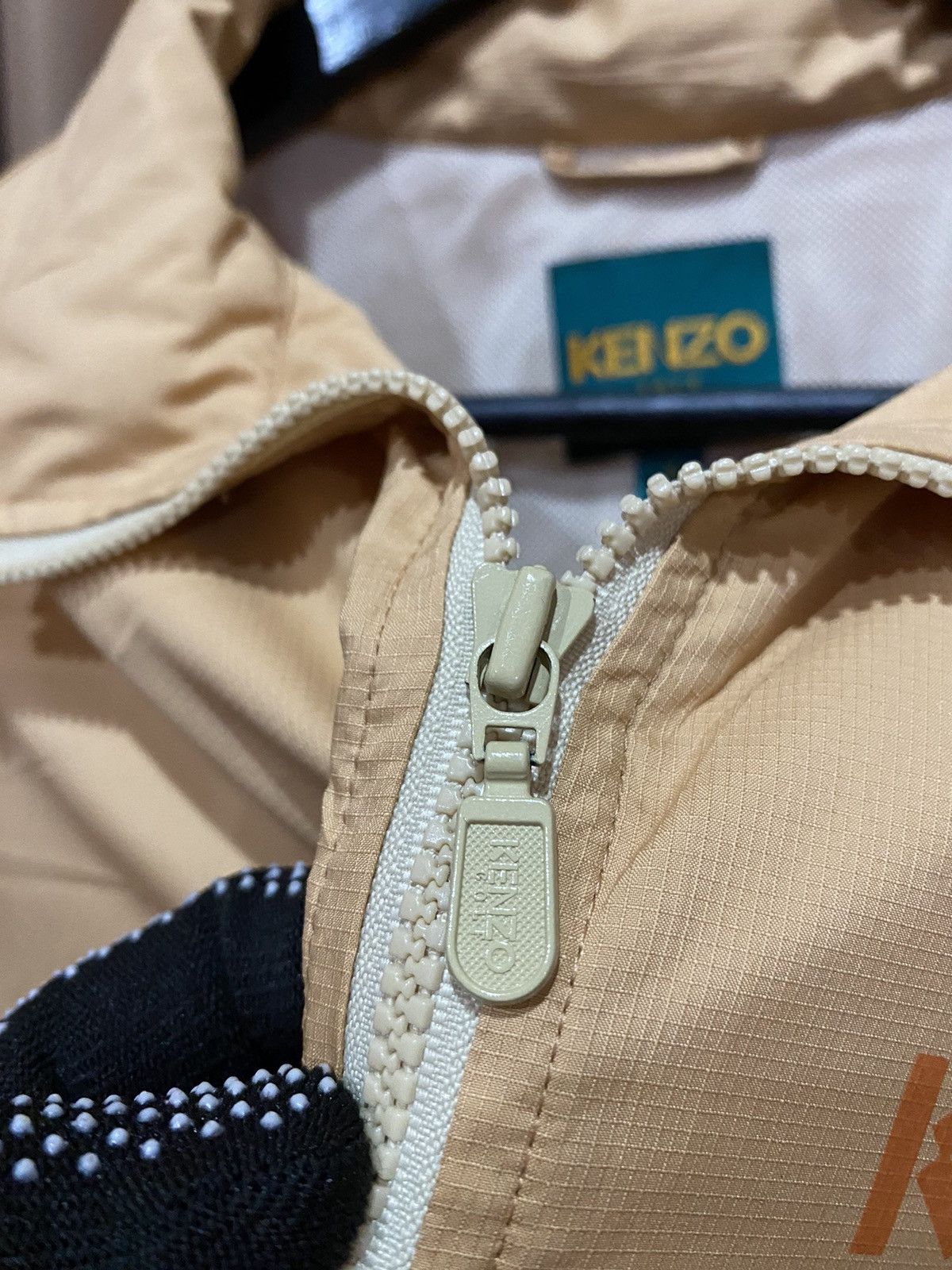 Kenzo Kenzo Golf Jacket with Zipper Closure Iconic and Stylish Size US L / EU 52-54 / 3 - 10 Thumbnail