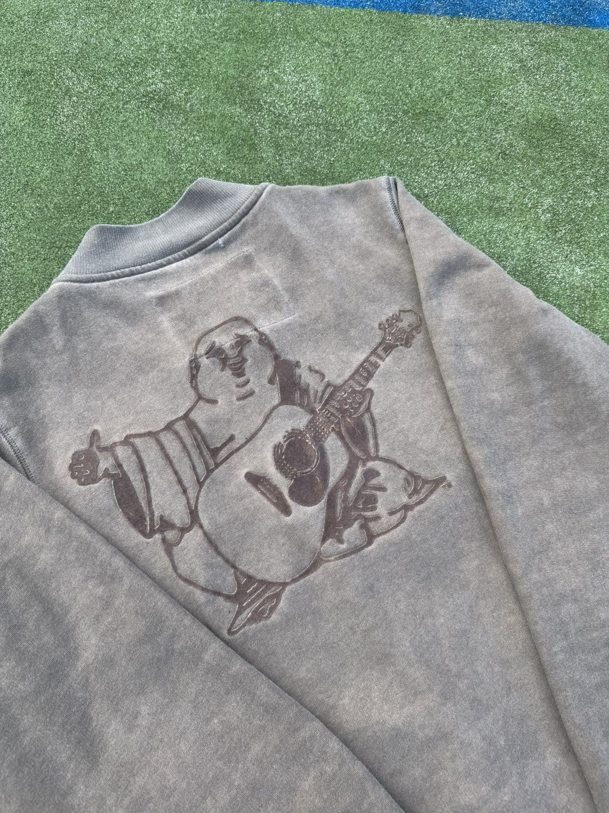 True Religion Rare True Religion distressed Bombers sweatshirt Size US L / EU 52-54 / 3 - 12 Thumbnail