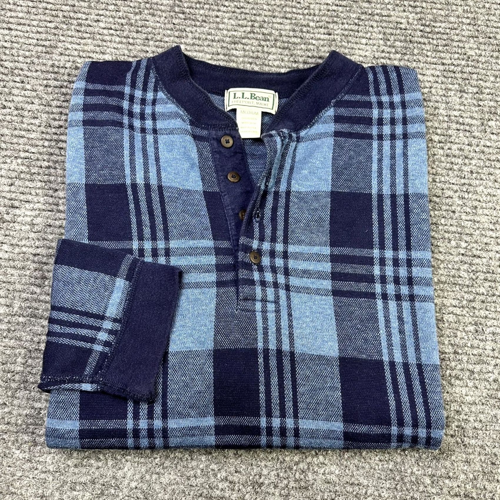 Vintage VINTAGE LL Bean Men’s Medium T Shirt Blue Plaid Long Sleeve Henley Neck Made In USA Shirt Size US M / EU 48-50 / 2 - 4 Thumbnail