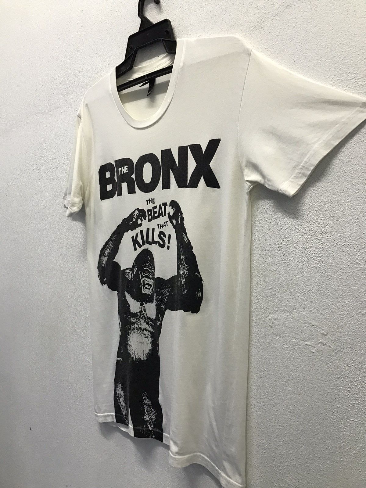 AS Colour × Vintage Vintage As Colour The Bronx The Beat That Kills Shirt Size US M / EU 48-50 / 2 - 4 Thumbnail