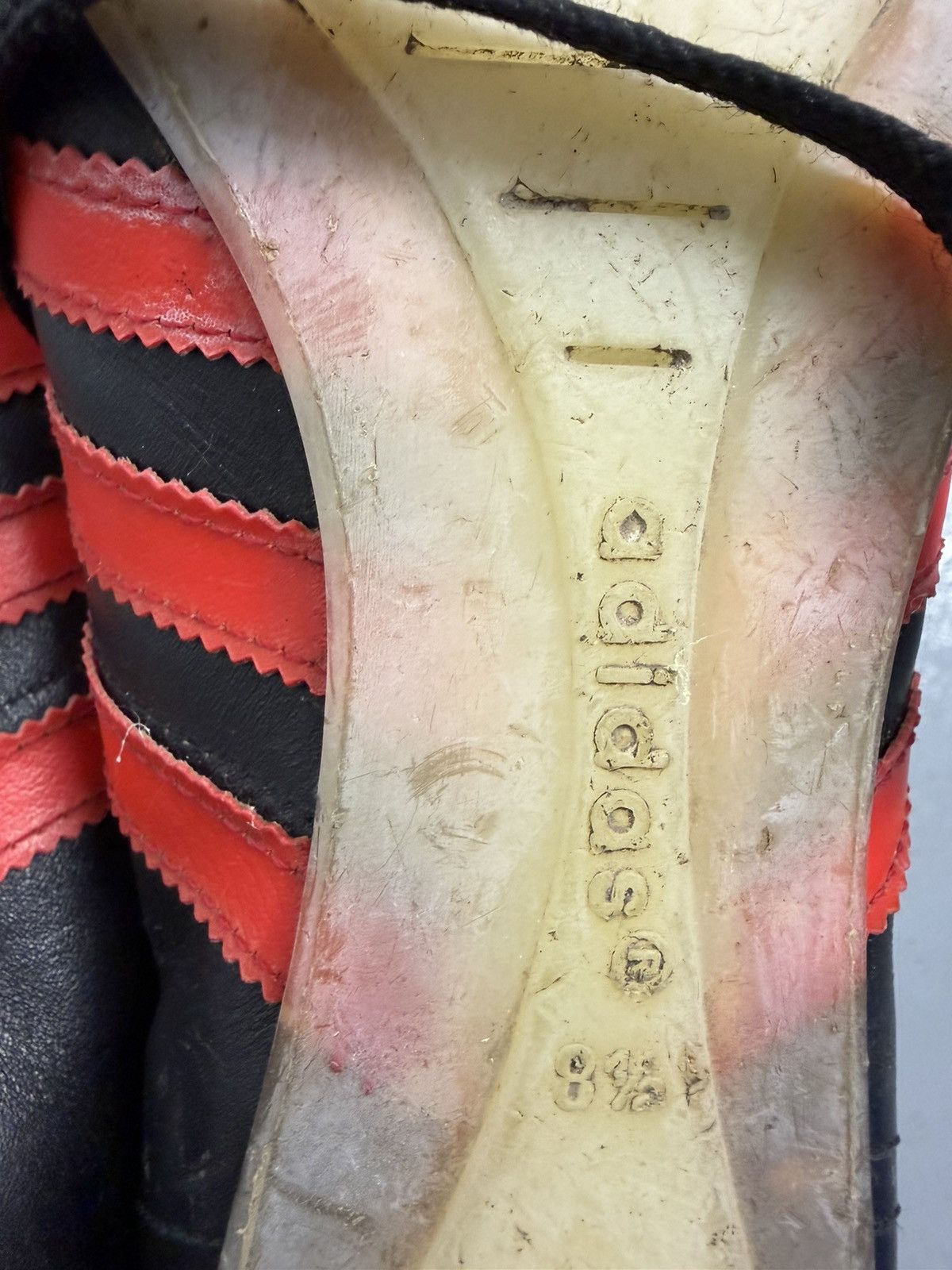 Adidas Vintage Adidas 1975 Leeds Peter Lorimer Soccer Boots Size US 8.5 / EU 41-42 - 15 Thumbnail