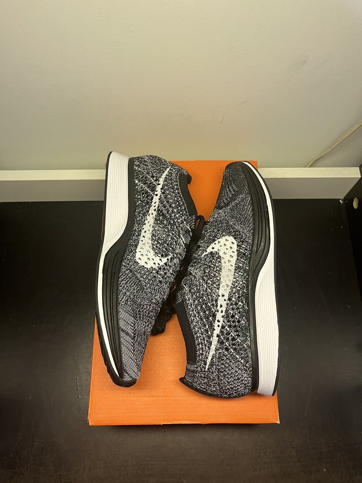 Nike Nike Flyknit Racer Oreo 2.0 Men’s 5 Women’s 6.5 526628-012 Size US 5 / EU 37 - 2 Thumbnail