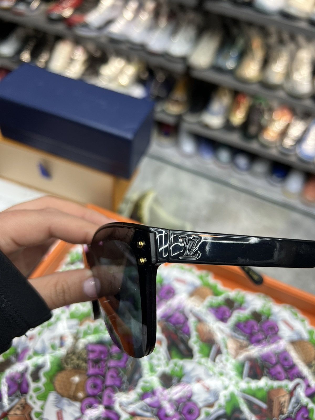 Louis Vuitton Louis Vuitton Waimea Sunglasses Size ONE SIZE - 4 Thumbnail