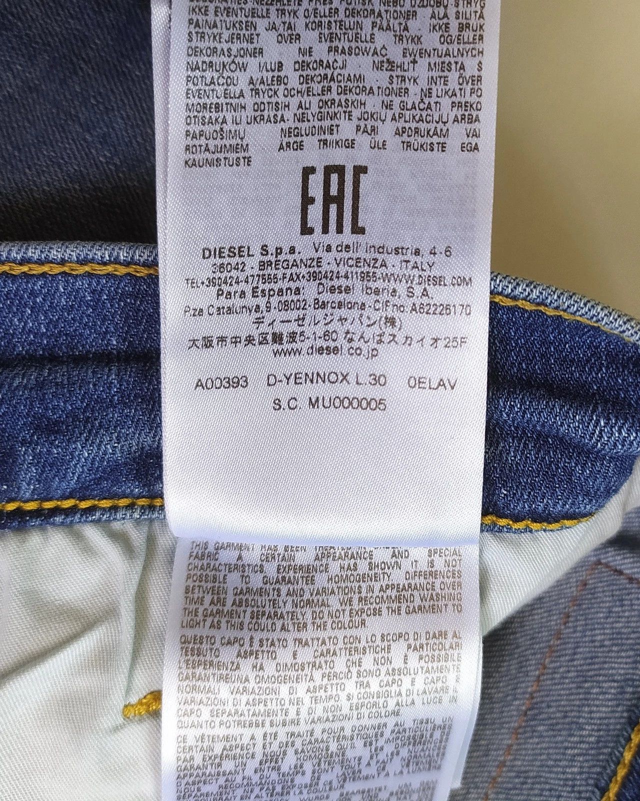 Diesel Diesel D-YENNOX L.30 MENS JEANS T/9881 Size US 36 / EU 52 - 9 Thumbnail