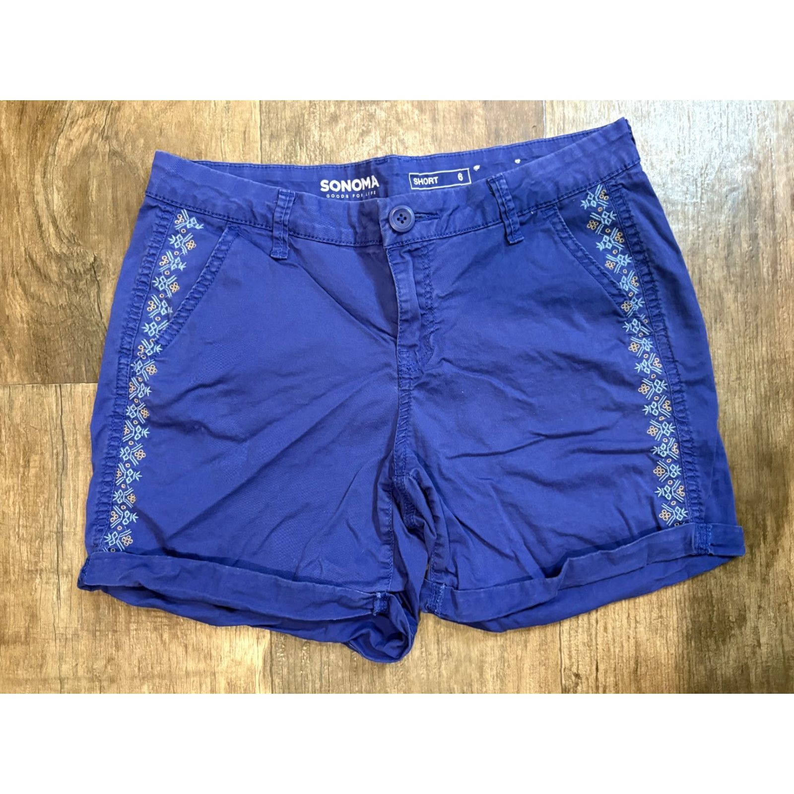 Vintage SONOMA Shorts Womens Size 6 Bermuda Casual Cotton Spandex Embordered Blue Pockets Elastic Waist Front Flat Front Embroidered Size 28" / US 6 / IT 42 - 2 Thumbnail