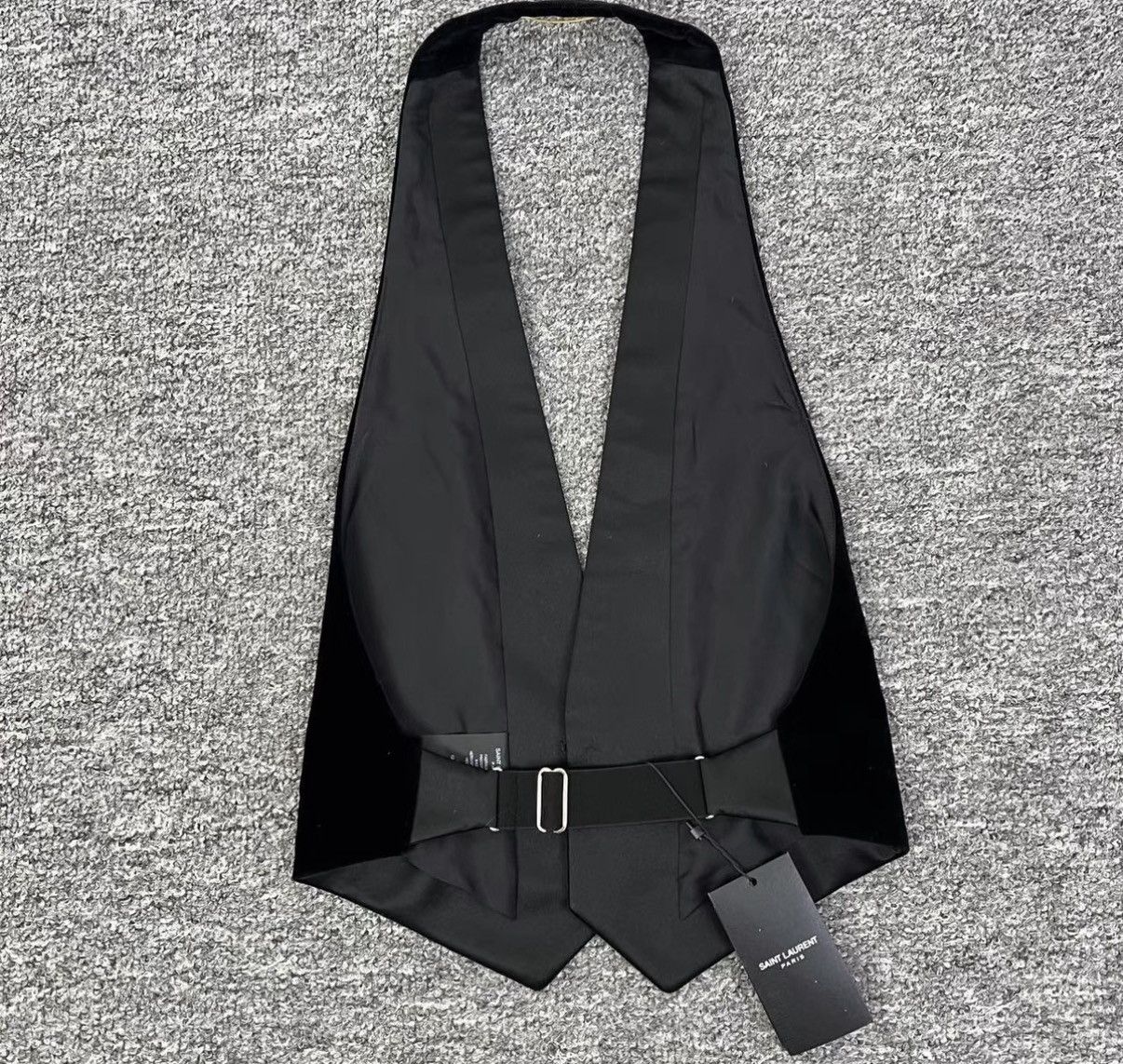 Saint Laurent Paris Saint Laurent SLP Black Velvet Vest Waistcoat K12 Size XXS / US 00 / IT 34 - 2 Thumbnail