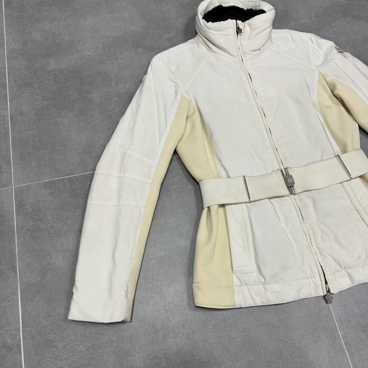 Moncler × Vintage Vintage Moncler Women Jacket Size M Size M / US 6-8 / IT 42-44 - 3 Thumbnail