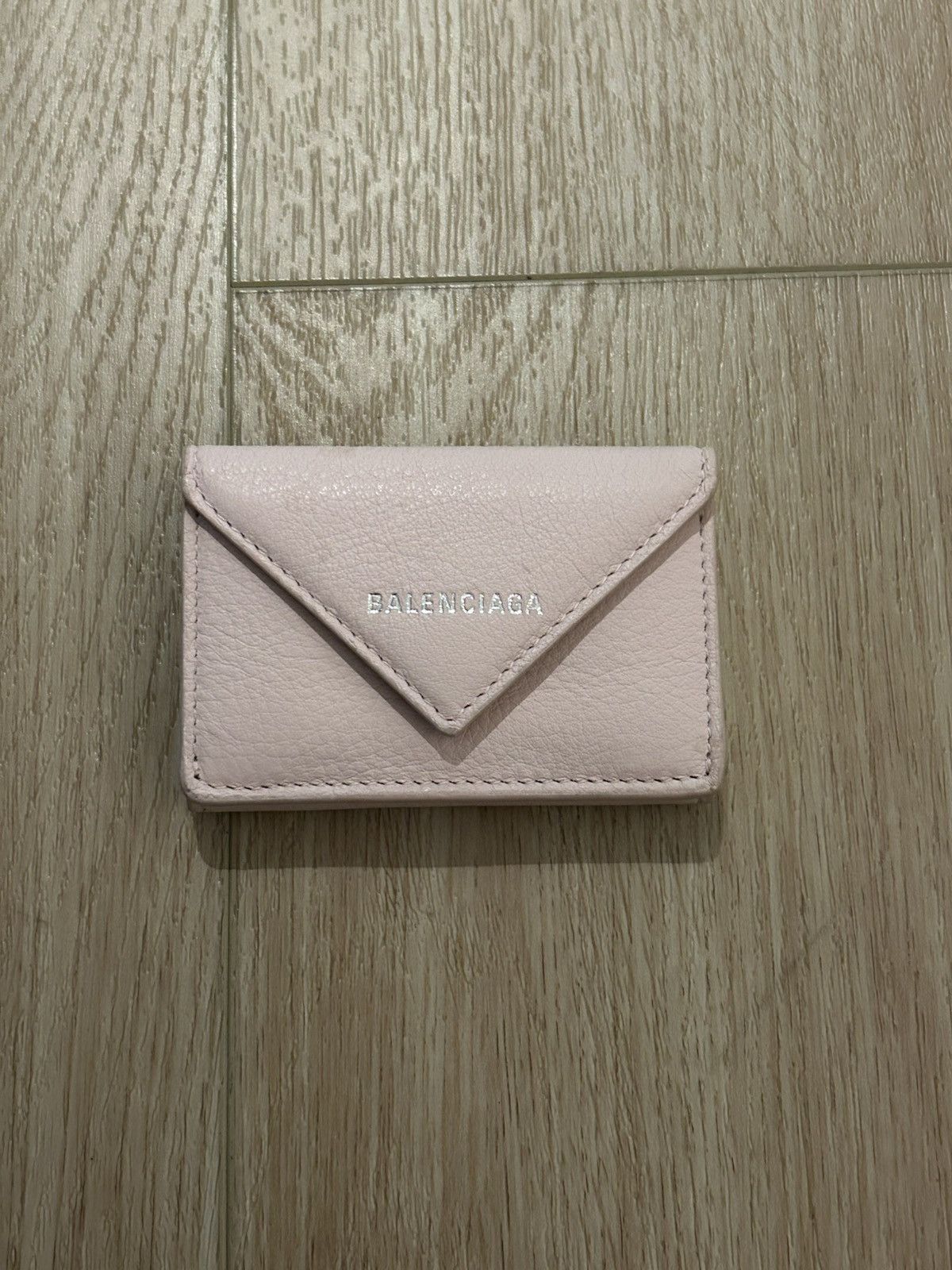 Balenciaga Balenciaga Light Pink Mini Wallet Size ONE SIZE - 1 Thumbnail