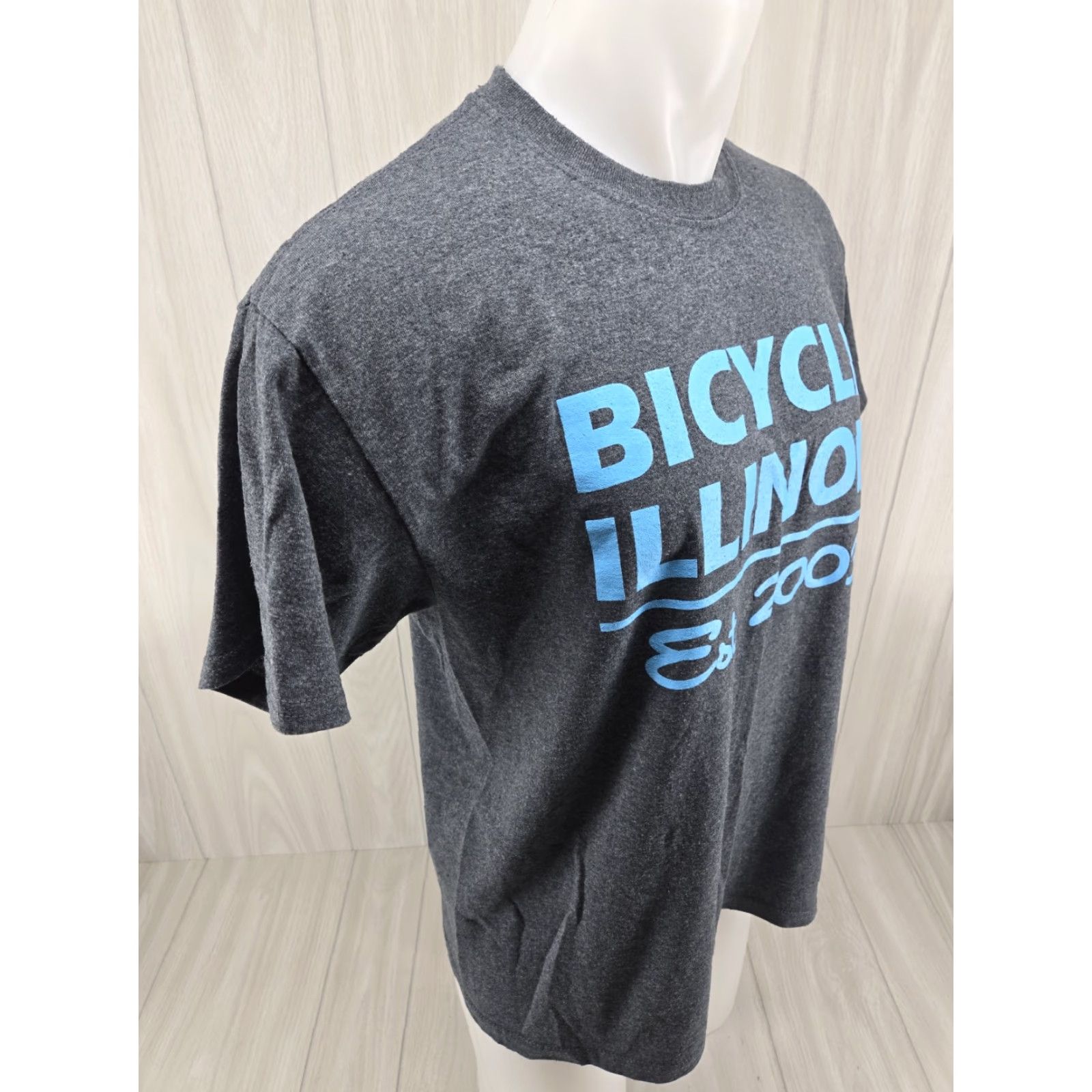 Gildan VINTAGE Gildan Illinois Bicycling Touring Company Shirt L Gray Shirt Mens Size US L / EU 52-54 / 3 - 7 Thumbnail
