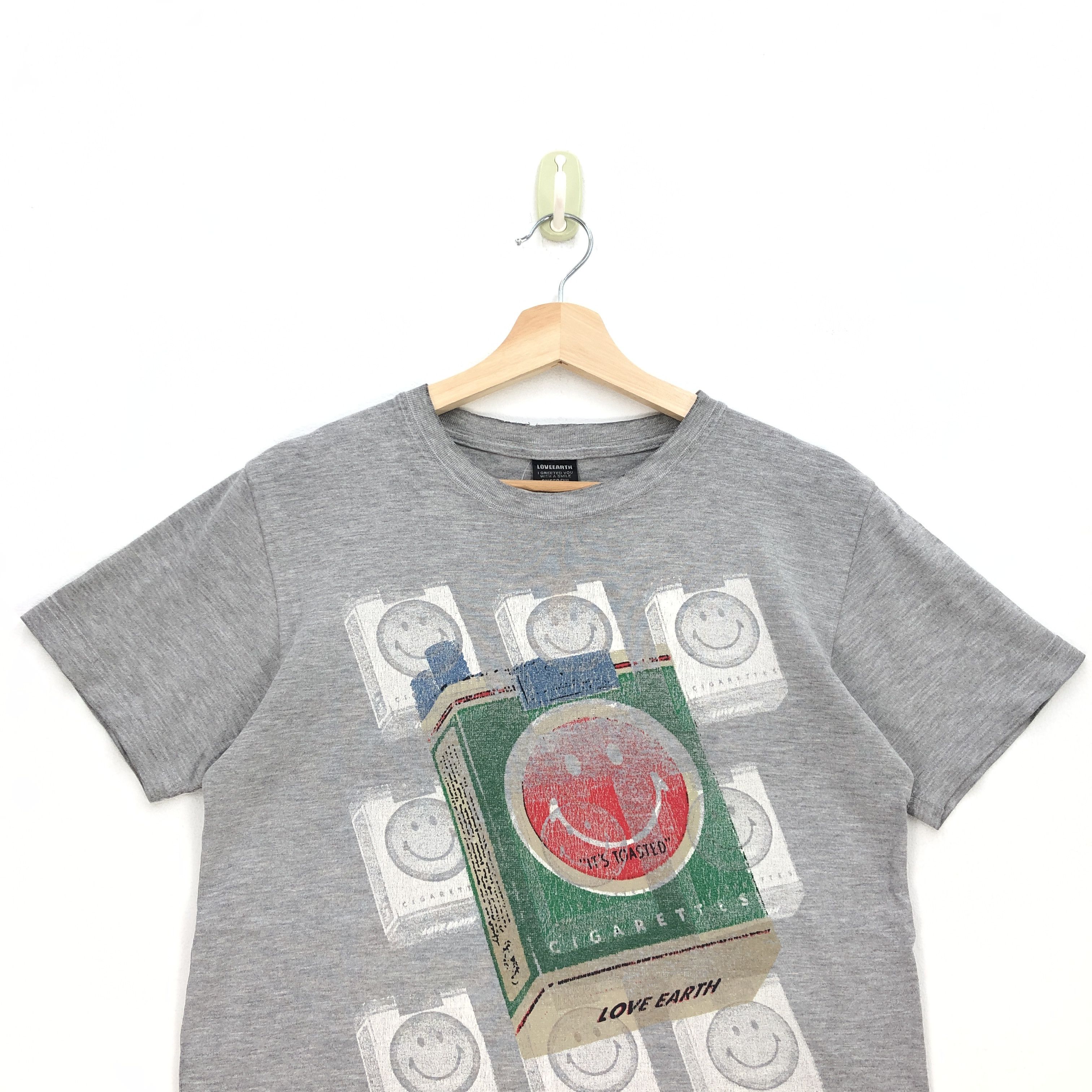 Japanese Brand × Vintage Vintage 90s Smile Cigarettes Tshirt Love Earth Japanese Tee Size US S / EU 44-46 / 1 - 3 Thumbnail