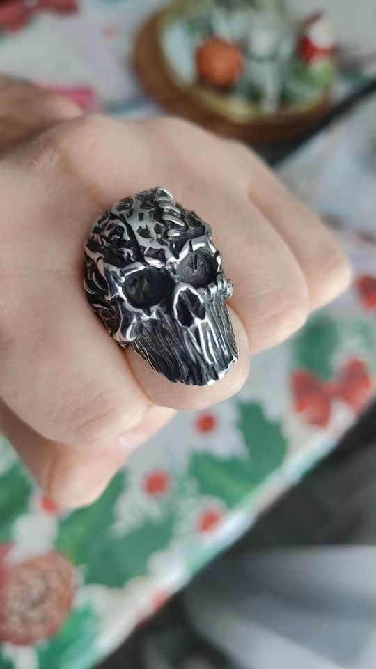 Jewelry Devil Skull Ring Streetwear Jewelry Fashion Gift Size ONE SIZE - 1 Thumbnail