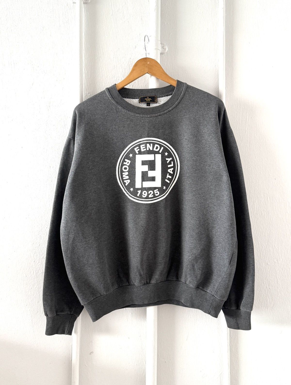 Fendi × Vintage FENDI VINTAGE 90s ROMA ITALY UOMO SPELL OUT SWEATSHURT Size US M / EU 48-50 / 2 - 2 Thumbnail