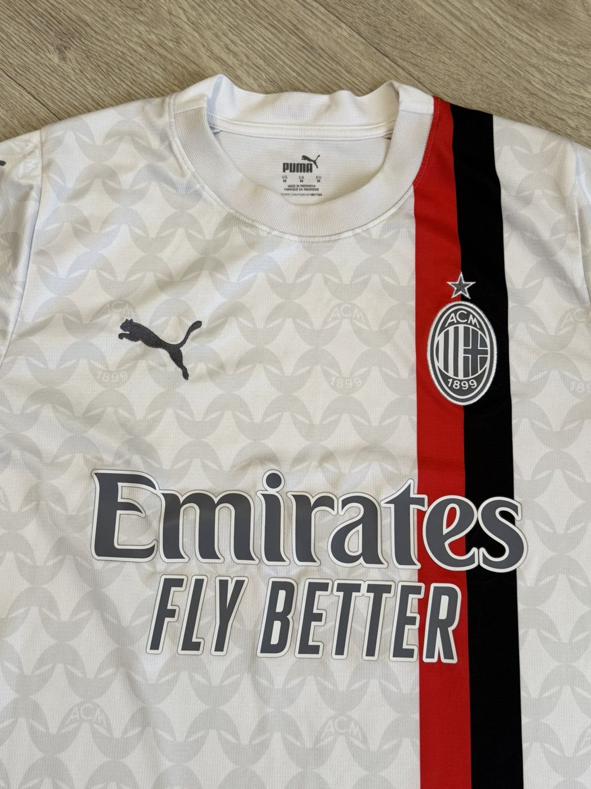 Puma 🔷Puma AC Milan 2023/24 Soccer jersey🔷 Size US M / EU 48-50 / 2 - 4 Thumbnail