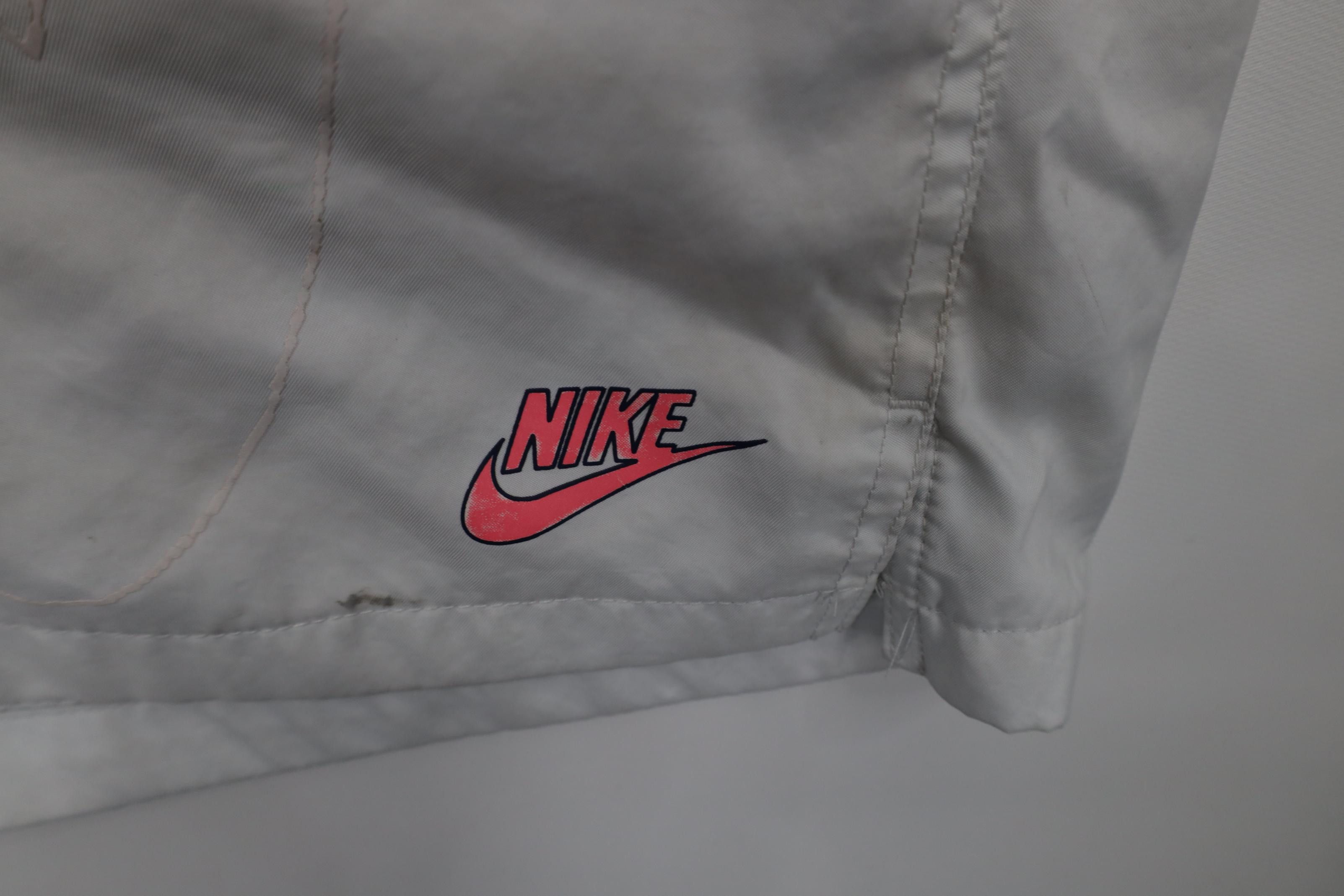 Nike Nike Spell Out Big Logo Lined Woven Festival Shorts Gray Size US 32 / EU 48 - 8 Thumbnail