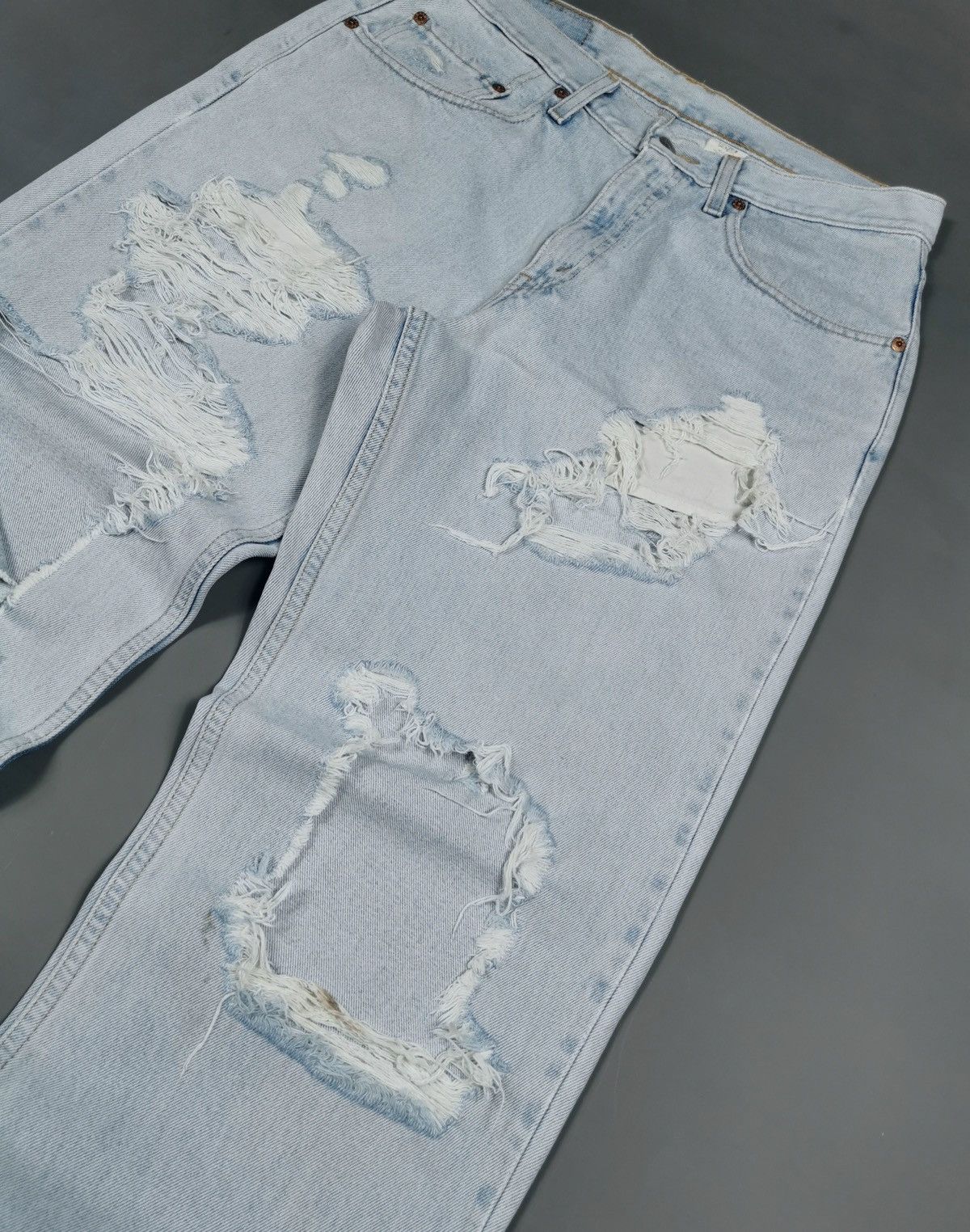 Levi's Vintage 90s Levis 550 Relaxed Fit Jeans Destroyed Grunge Size US 33 - 4 Thumbnail