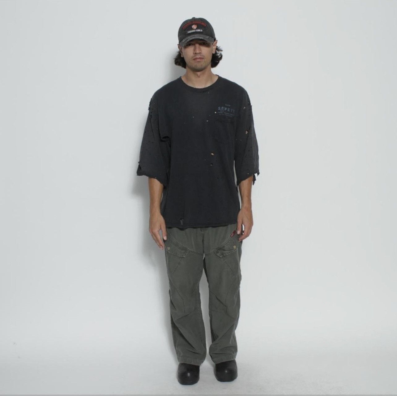 Vintage BLACK TRASHED AND DISTRESSED VINTAGE CONSTRUCTION SHIRT// Size US XL / EU 56 / 4 - 4 Thumbnail