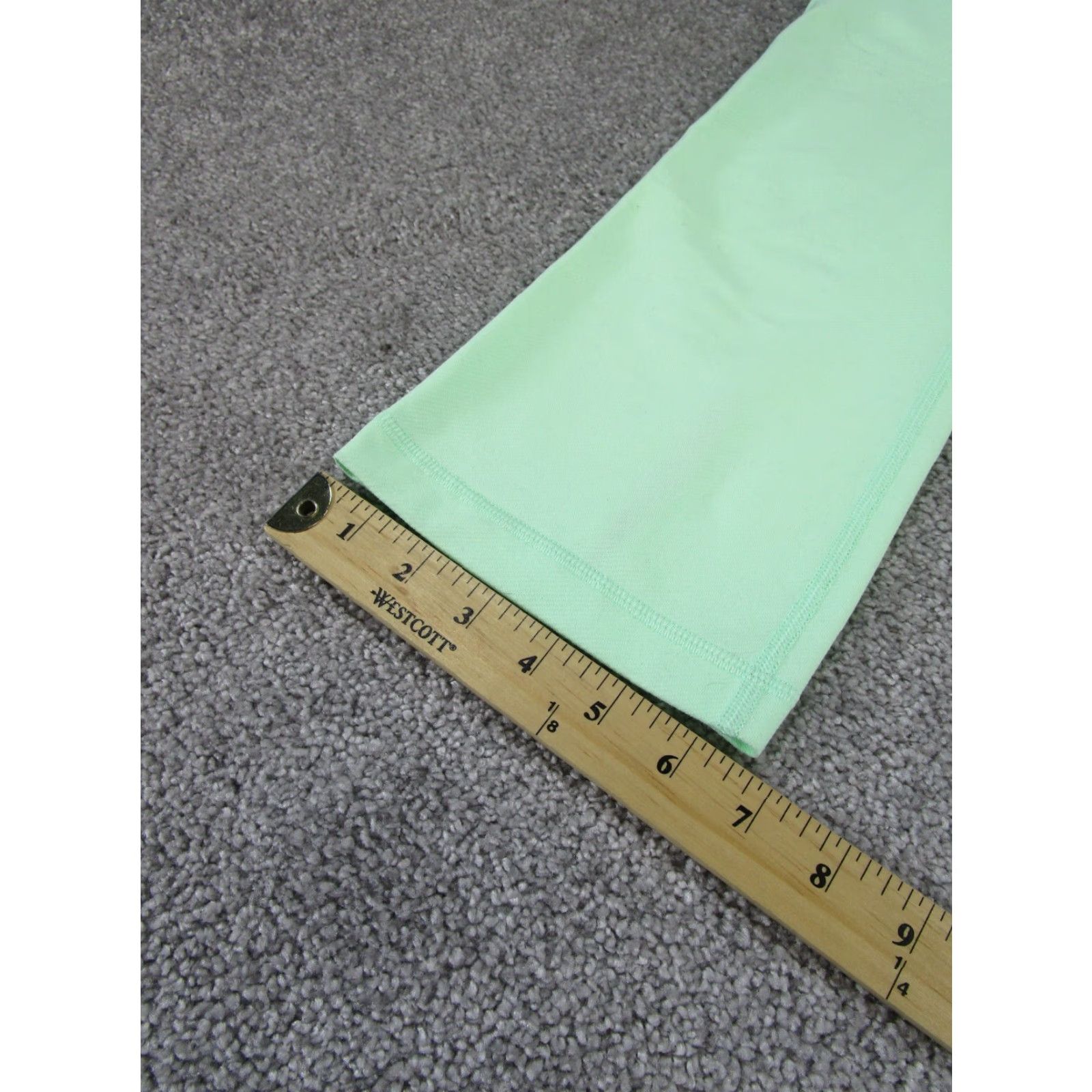 Lululemon VINTAGE Lululemon Pants Womens Medium Green Yoga Capri Activewear Sports Athleisure 2010s Size 27" / US 4 / IT 40 - 4 Thumbnail