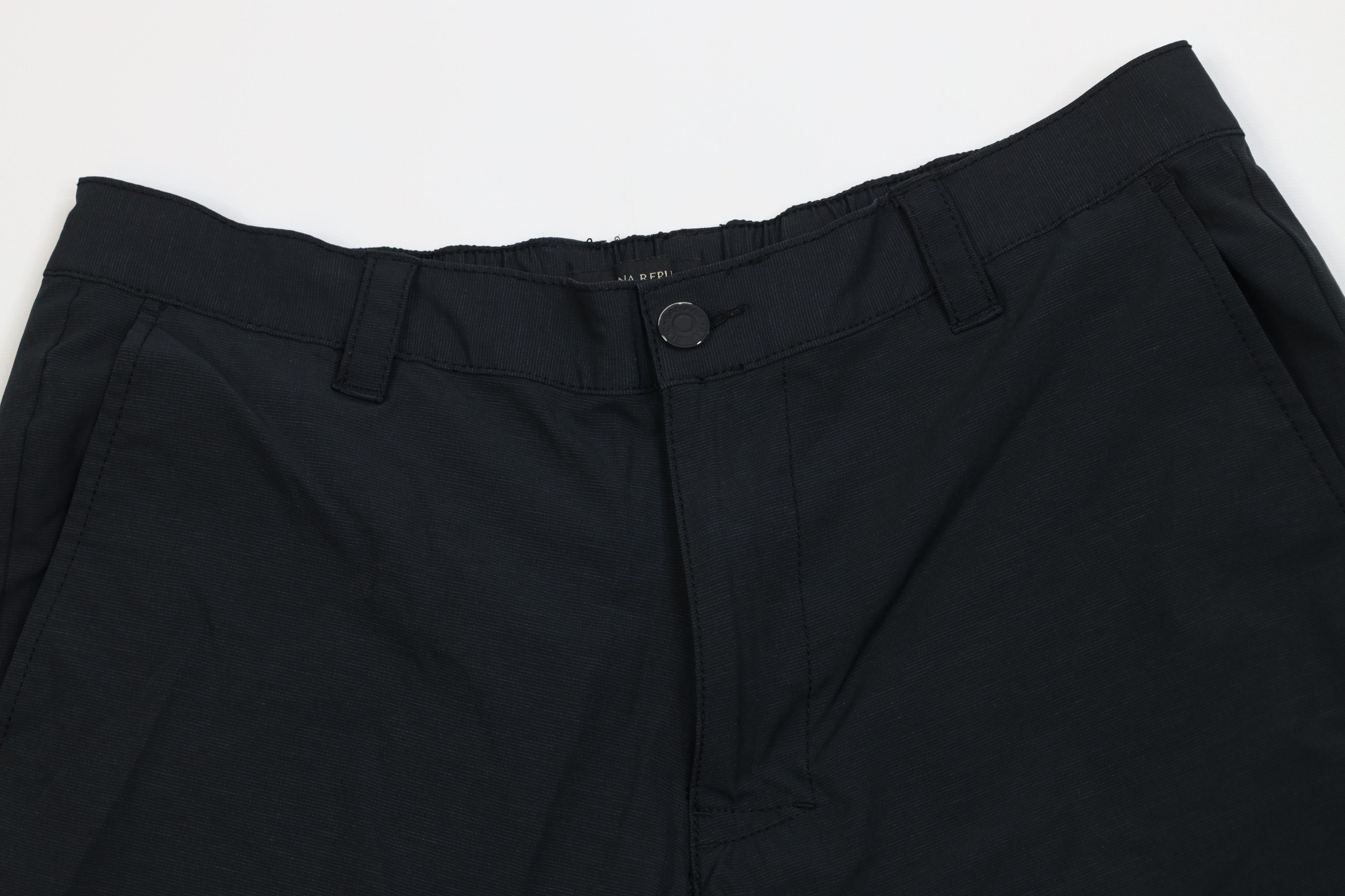 Banana Republic Banana Republic Stretch Above Knee Chino Golf Shorts Black Size US 36 / EU 52 - 2 Thumbnail