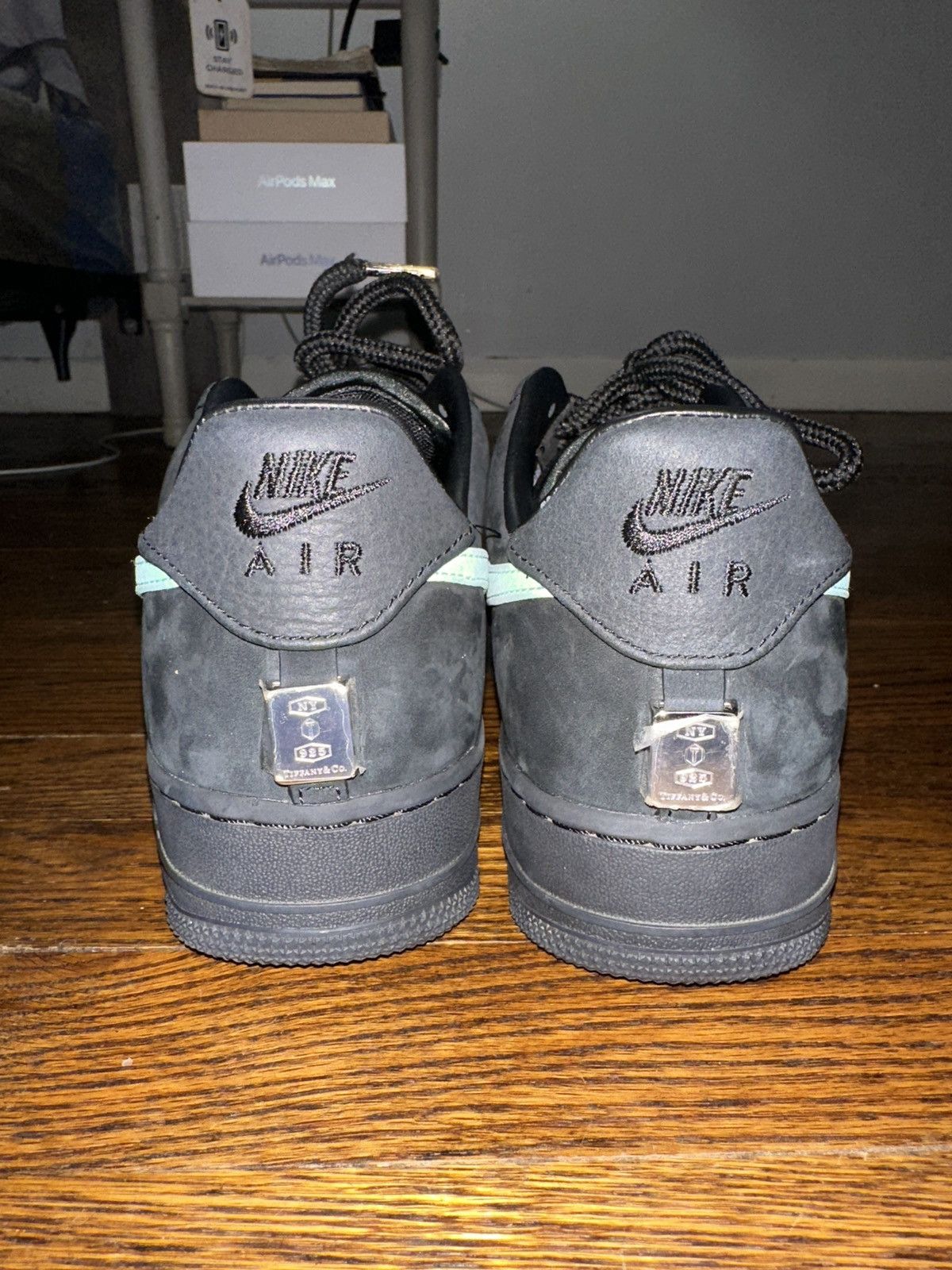 Nike × Tiffany & Co. Tiffany & Co. x Nike Air Force 1 Low '1837' Size US 8.5 / EU 41-42 - 13 Thumbnail