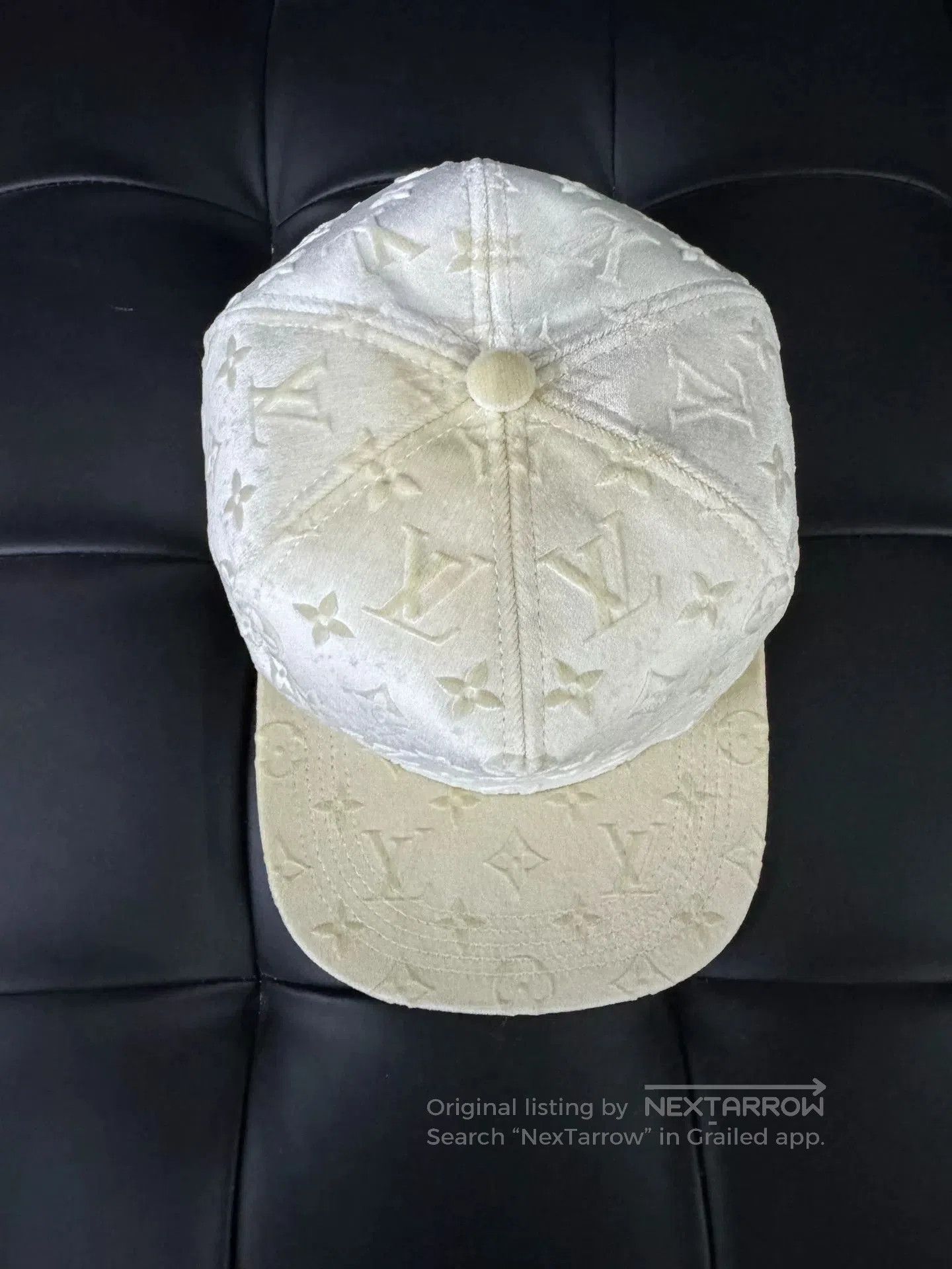Louis Vuitton Louis Vuitton Velour Baseball Cap. Size ONE SIZE - 1 Thumbnail