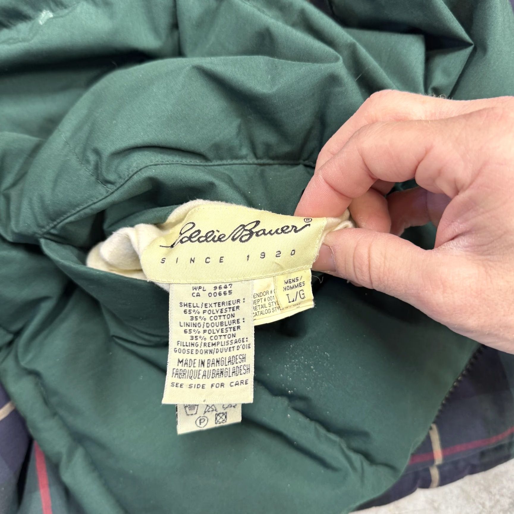 Eddie Bauer VINTAGE Eddie Bauer Vest Mens L Green Plaid Reversible Down Puffer Outdoor Hiking Size US L / EU 52-54 / 3 - 7 Thumbnail