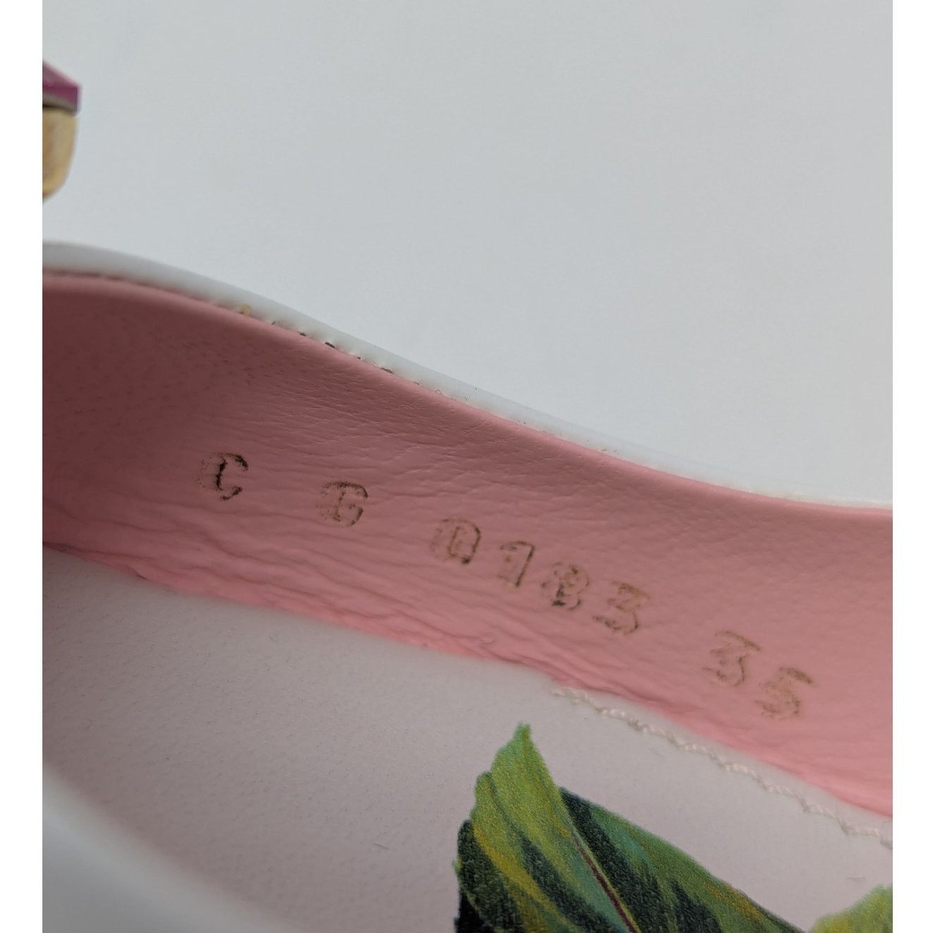 Dolce & Gabbana Dolce & Gabbana Jeweled Bellucci Floral Heels White Pink Size US 5 / IT 35 - 7 Thumbnail