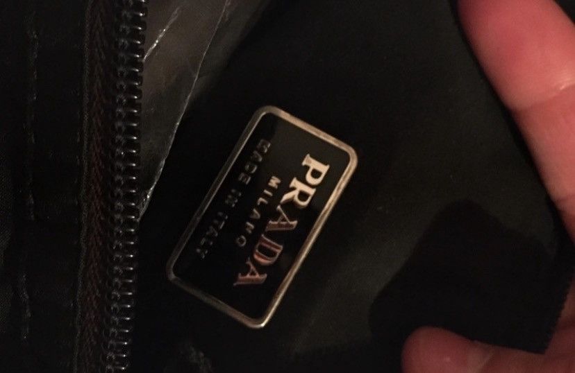 Prada Vintage Prada Nylon Messenger Bag - Black Size ONE SIZE - 10 Thumbnail