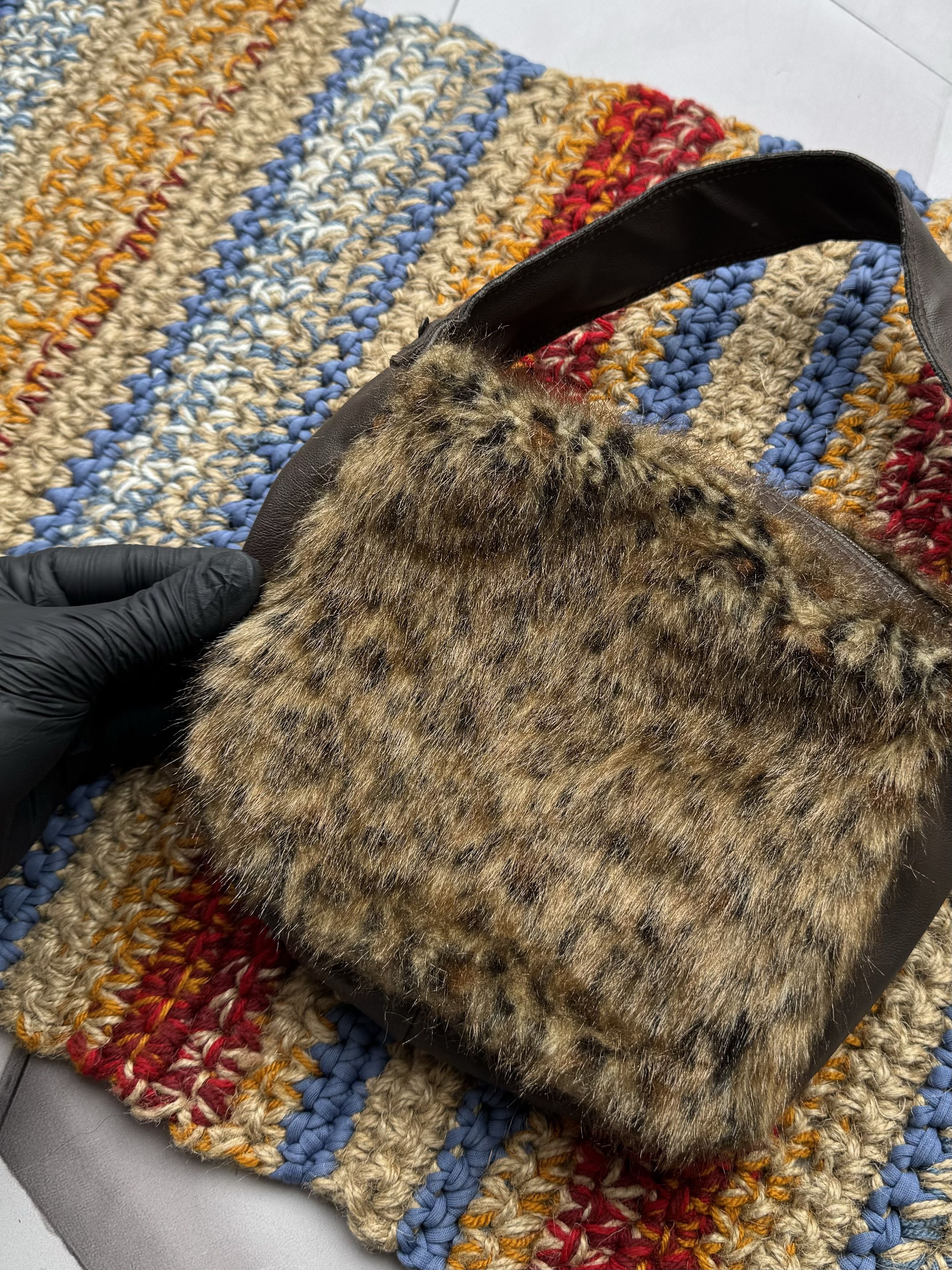 Vintage Vintage Faux Fur Handle Bag (E4) Size ONE SIZE - 2 Thumbnail