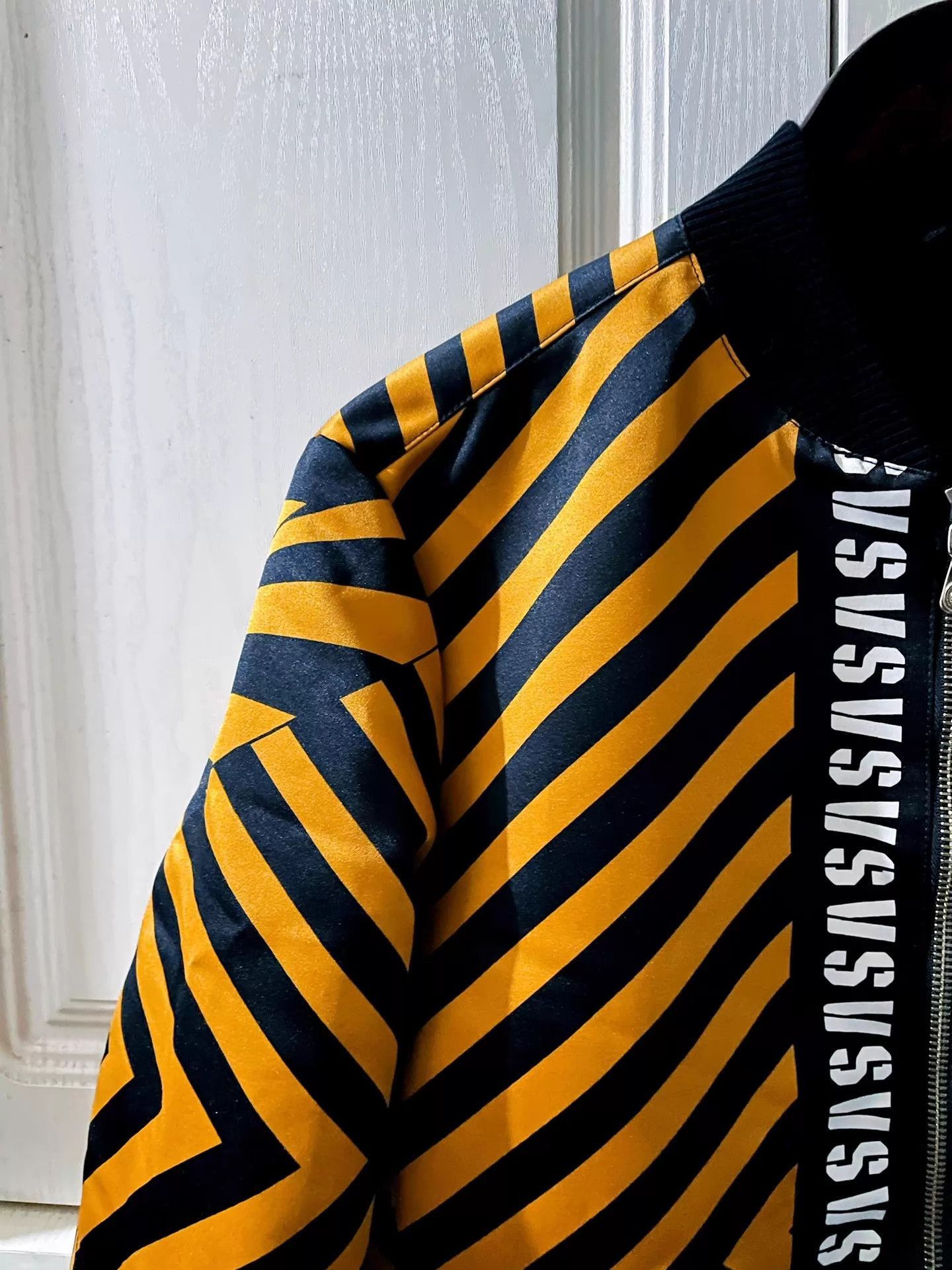 Versace Multi Striped Zip-Up Bomber Jacket Size US M / EU 48-50 / 2 - 1 Thumbnail