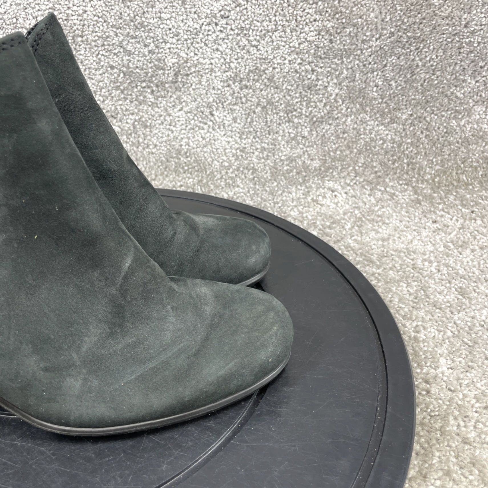 Ecco VINTAGE ECCO Chelsea Boots Women Size 39 EU 8.5 US Gray Leather Ankle High Block Heel Outdoor Fall Winter Size US 8.5 / IT 38.5 - 2 Thumbnail