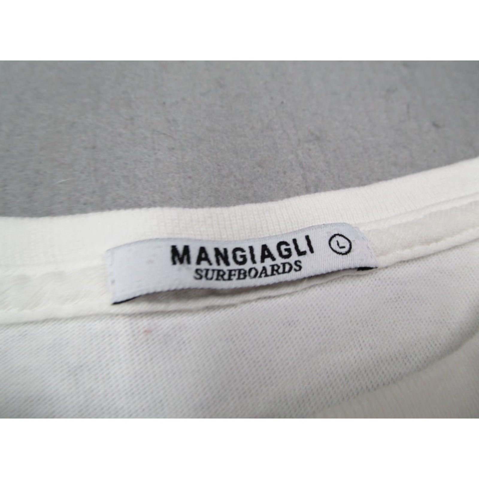 Vintage Mangiagli Surfboards Shirt Mens Large White Hermosa Beach Surf Made in USA Size US L / EU 52-54 / 3 - 2 Thumbnail