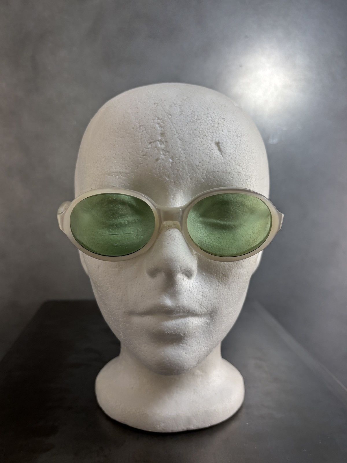 Vintage 1960s Sunglasses Frame True Vintage Selecta France Pearl 70s Size ONE SIZE - 7 Thumbnail