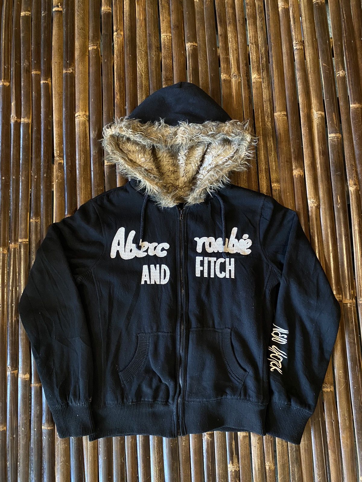 image of Abercrombie Fitch x Beauty Beast Abercrombie Fur Hoodie Ifsixwasnine Lgb Style in Black (Size Mediu