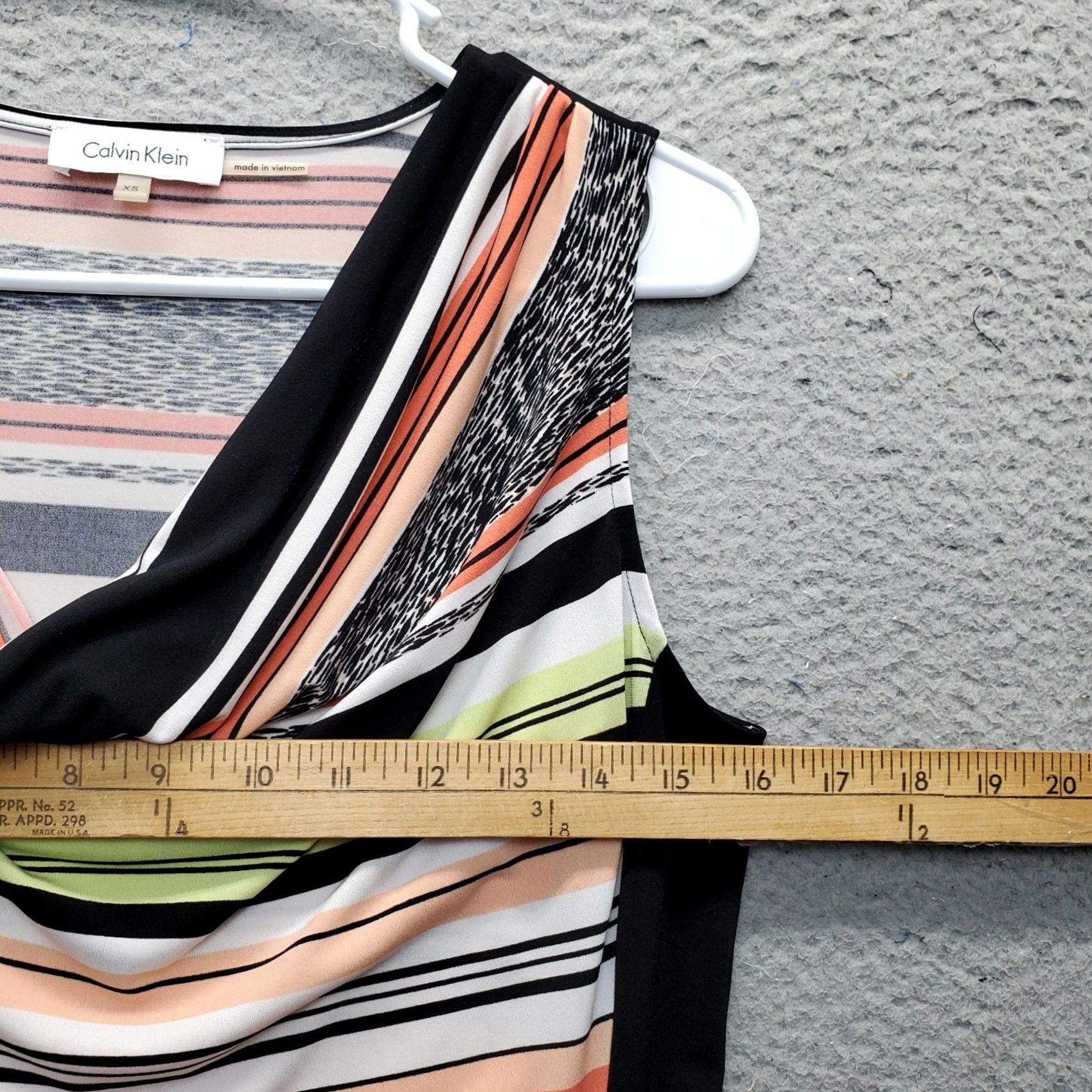 Calvin Klein Calvin Klein Tank Top Womens XS Multicolor Striped Stretch Sleeveless Cowl Neck Tank Shirt Womens XS Multicolor Striped Stretch Sleeveless Cowl Neck Size XS / US 0-2 / IT 36-38 - 6 Thumbnail