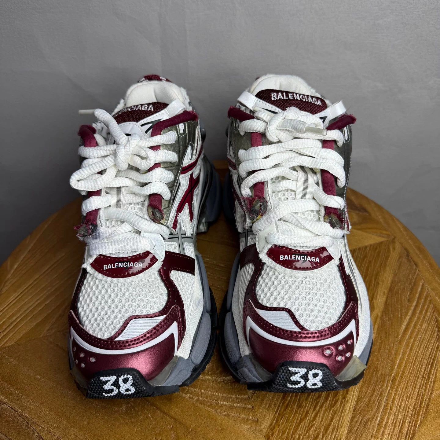 Balenciaga Balenciaga Runner Burgundy 38 98 New Size US 7 / IT 37 - 4 Thumbnail