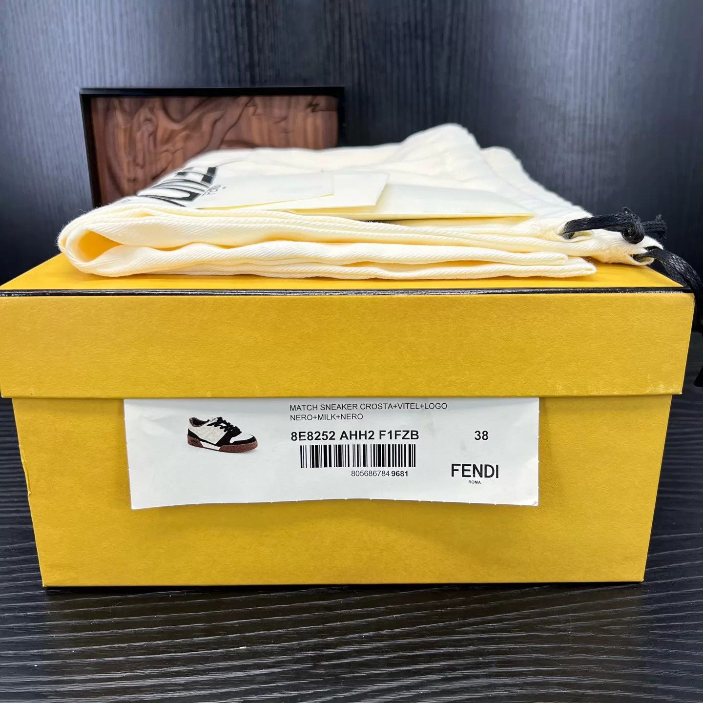 Fendi Fendi Match Black 38 Worn 2x Like New w/ Box & Accs Size US 7.5 / IT 37.5 - 9 Thumbnail