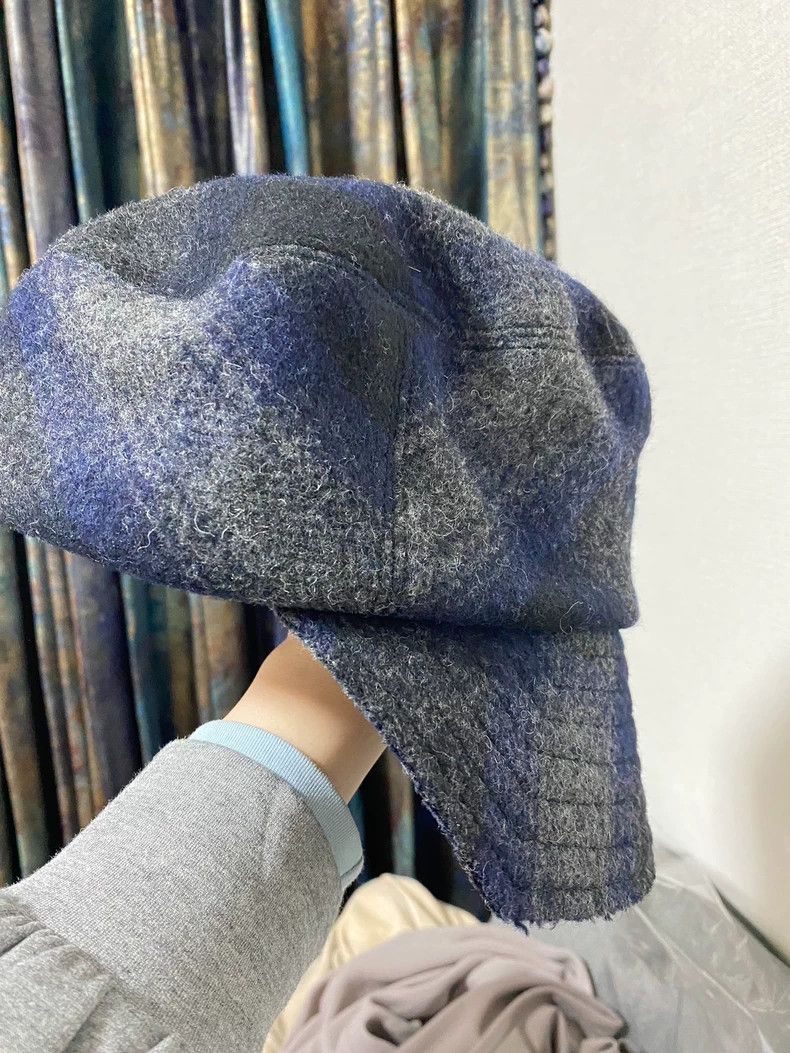 Vivienne Westwood Vivienne Westwood A woolen kerchief hat Size ONE SIZE - 2 Thumbnail