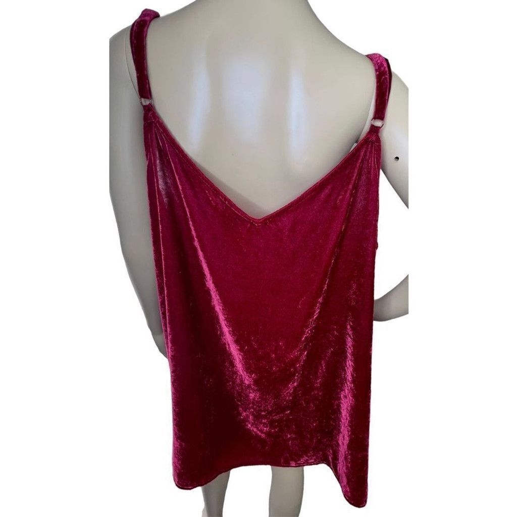 Torrid Torrid Red Velvet Style Loose Fit Spaghetti Strap Flowy Top Size S / US 4 / IT 40 - 3 Thumbnail