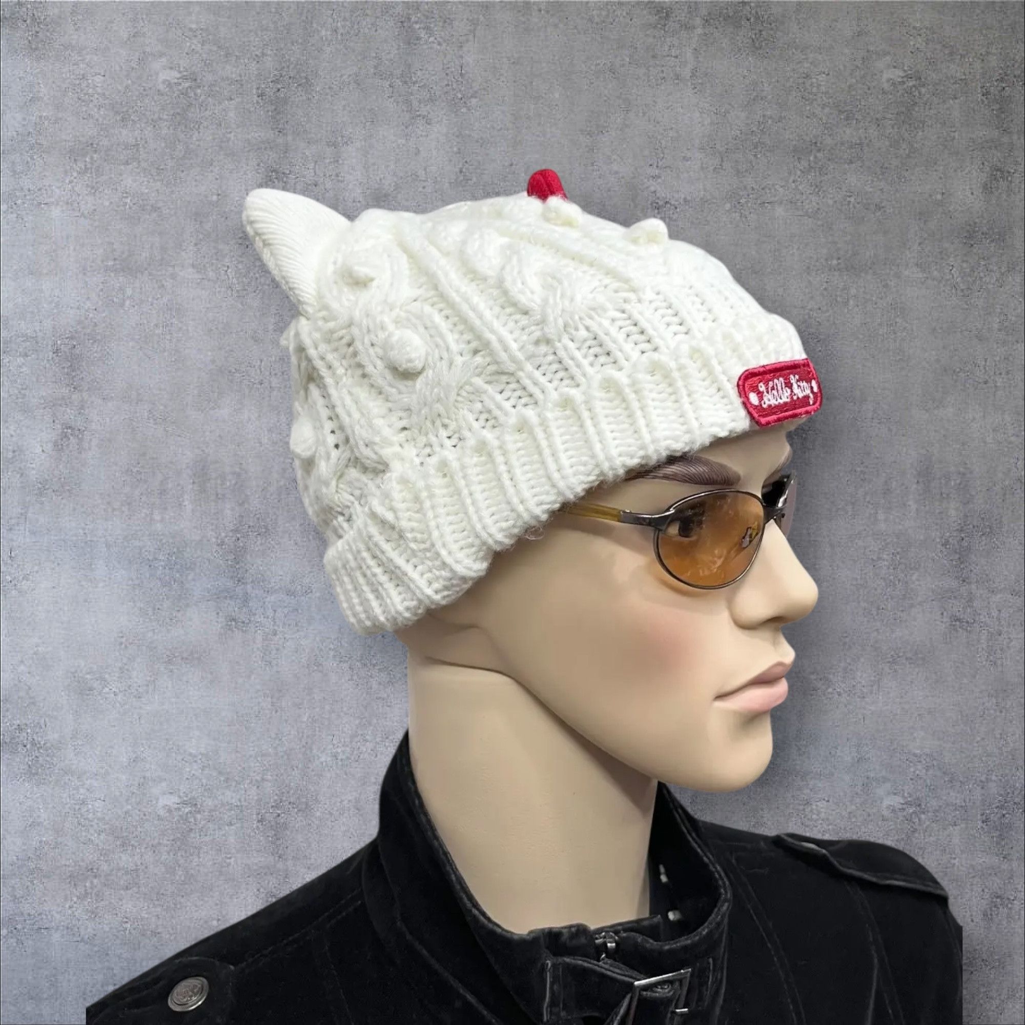 Anime 🔥DOPE RARE💥HELLO KITTY Bold Knitted Horn Ear Beanie Size ONE SIZE - 1 Thumbnail