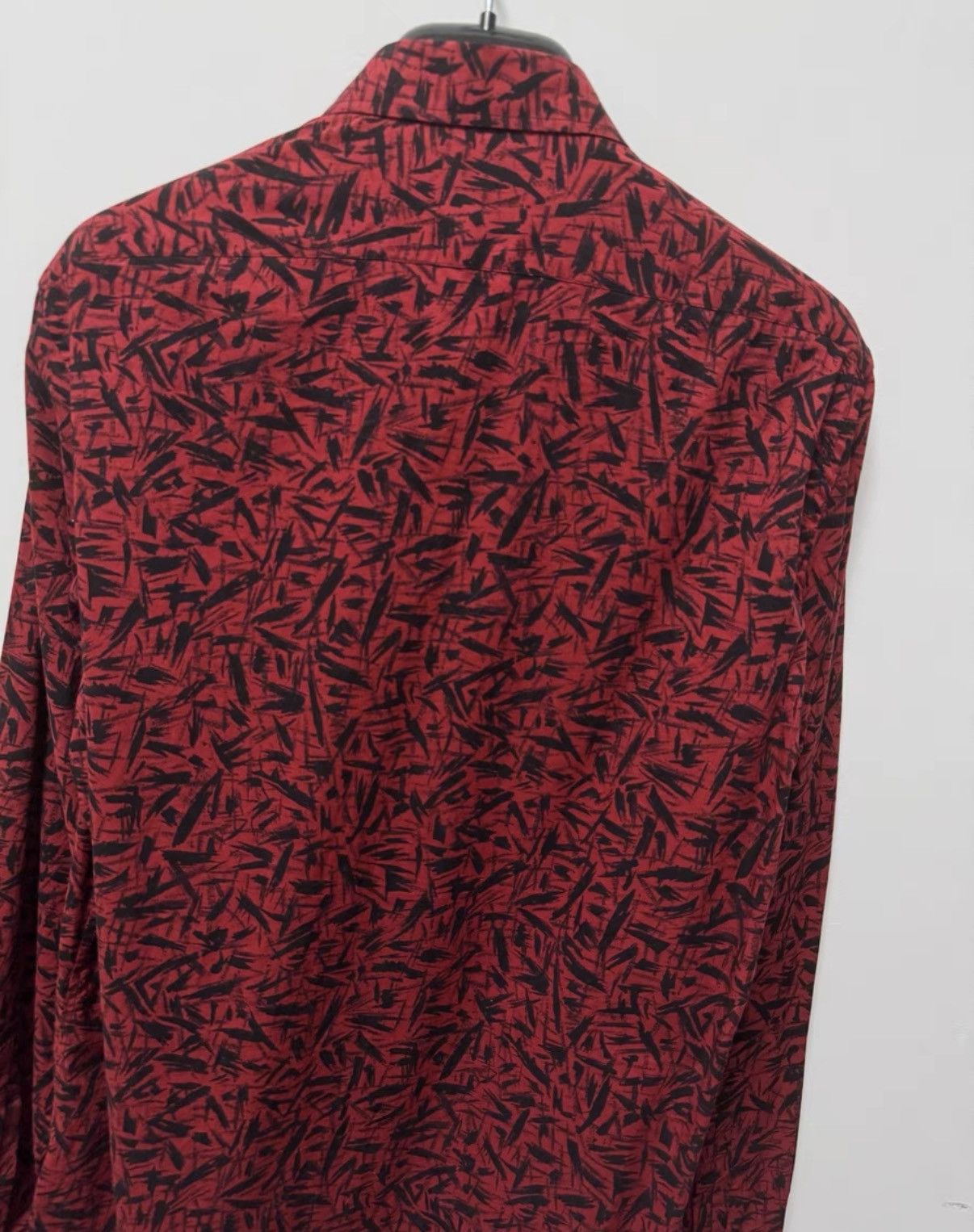Saint Laurent Paris Saint Laurent (SLP) 14SS Runway Dark Red Thorn Print Shirt Size US M / EU 48-50 / 2 - 4 Thumbnail