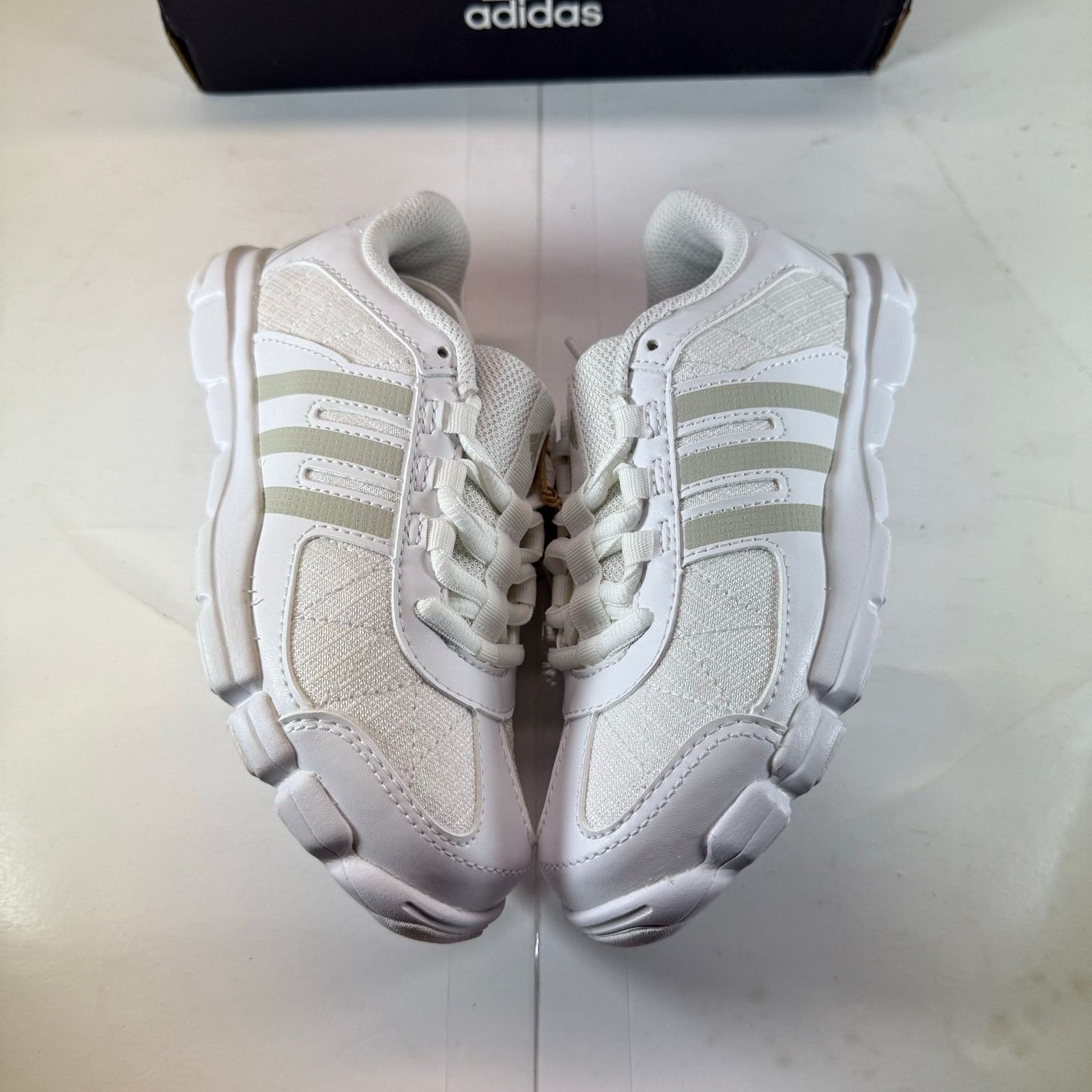 Adidas Adidas Triple Cheer C White/White B35539 Size 12.5 Kids Size US 12 / IT 42 - 5 Thumbnail