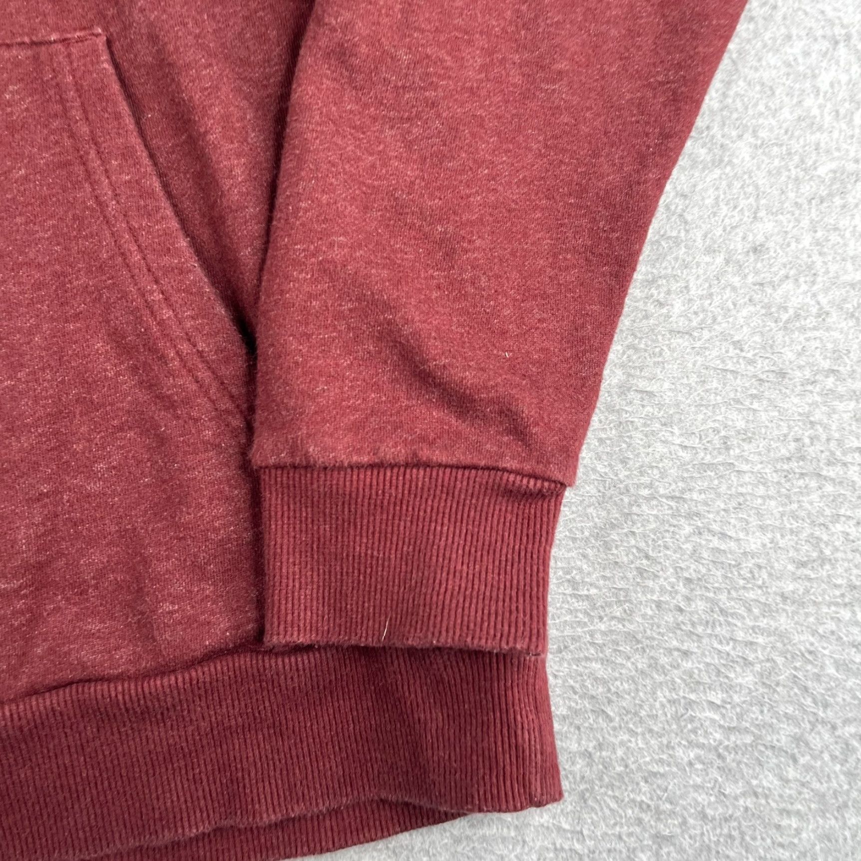 Under Armour Under Armour Hoodie 1/2 Zip Mens M Burgundy Heather Pullover Sweatshirt, Regular Fit, Fleece, Gym & Training, Winter, Fall, Spring Size US M / EU 48-50 / 2 - 2 Thumbnail