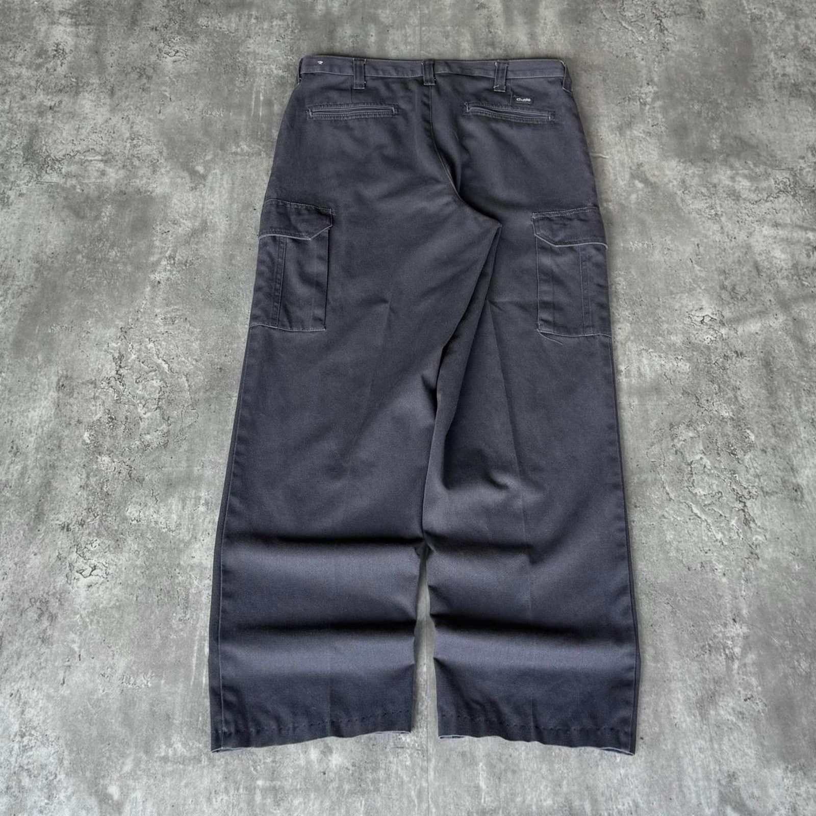 Carhartt × Cintas Vintage Y2K Carhartt Style Baggy Faded Grey Cargo Tech Pants Size US 33 - 2 Thumbnail