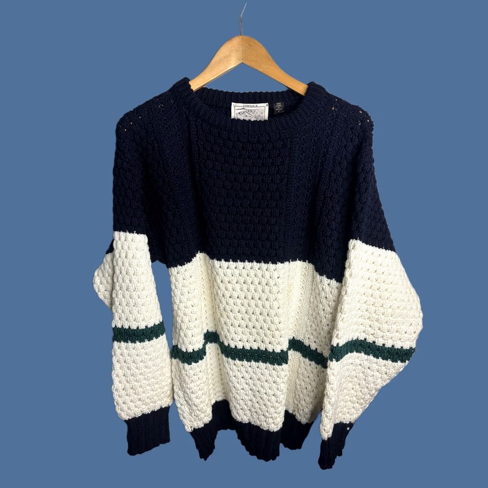 Vintage Donegal II Fisherman Aran Sweater Mens Small Navy Cream Hand Loomed Ireland Size US S / EU 44-46 / 1 - 1 Thumbnail