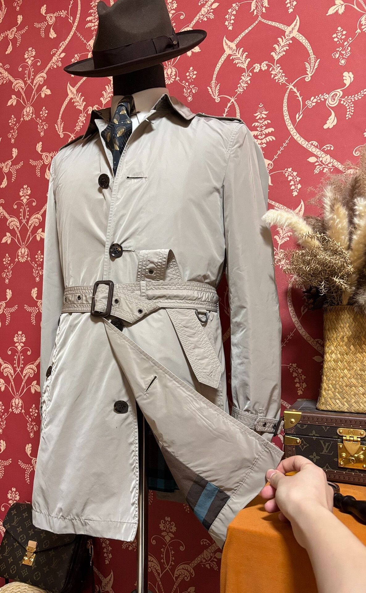 Burberry Burberry Men's Trench Coat S Size Size US S / EU 44-46 / 1 - 1 Thumbnail