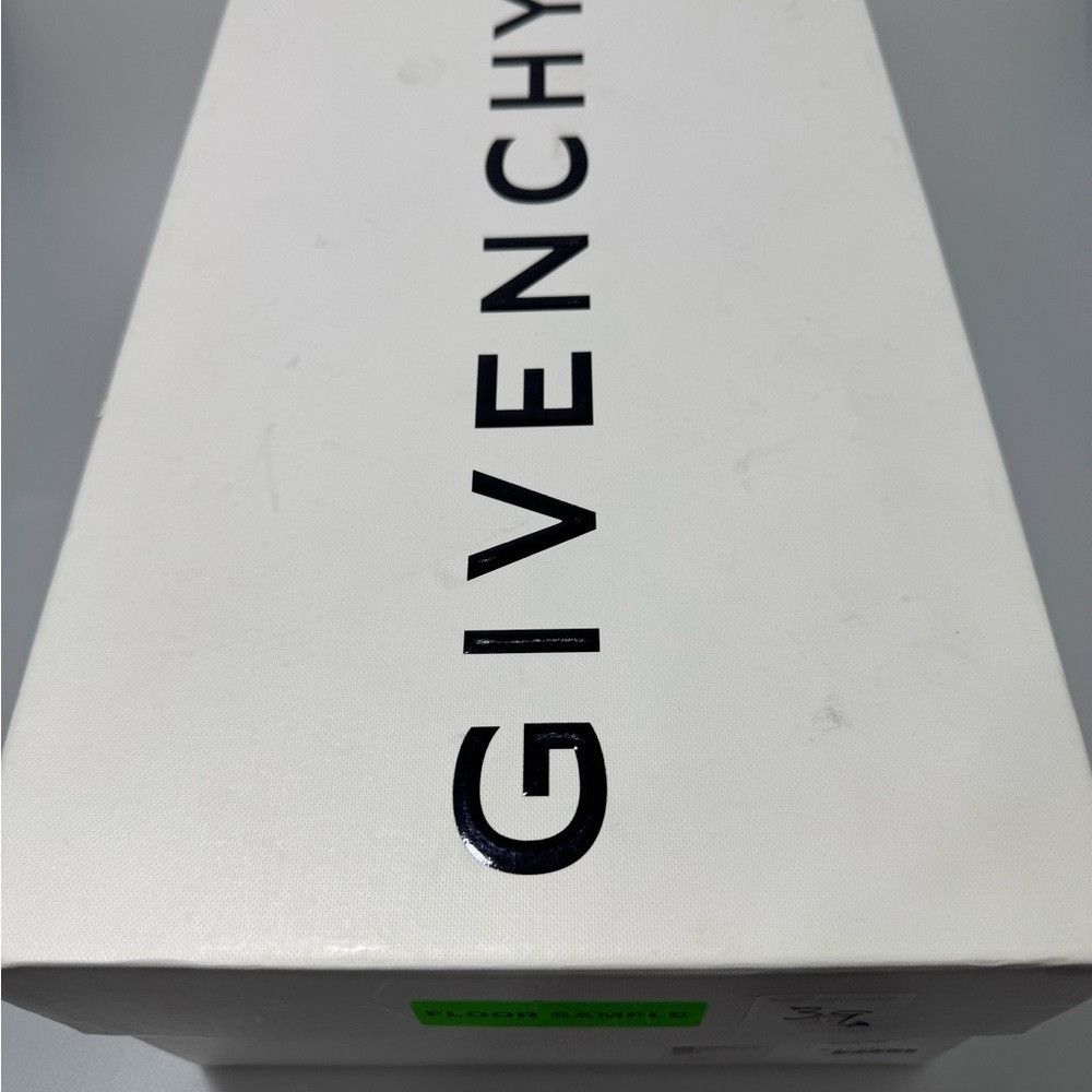 Givenchy Givenchy TK-MX Runner Mesh Sneakers White Men’s Size EU 41/U Size US 8 / EU 41 - 7 Thumbnail